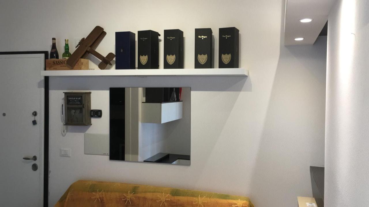 Little Secret Apartment By Wonderful Italy Bologna Exteriör bild
